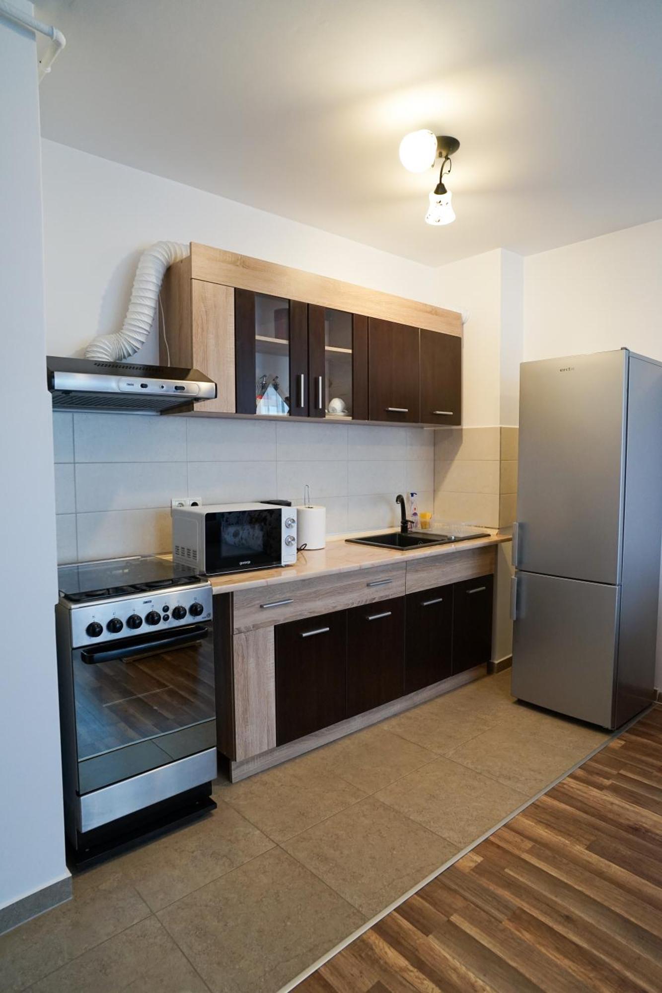 Mirandis Apartments - Comfort & Private Parking Near Coresi Mall Брашов Екстер'єр фото