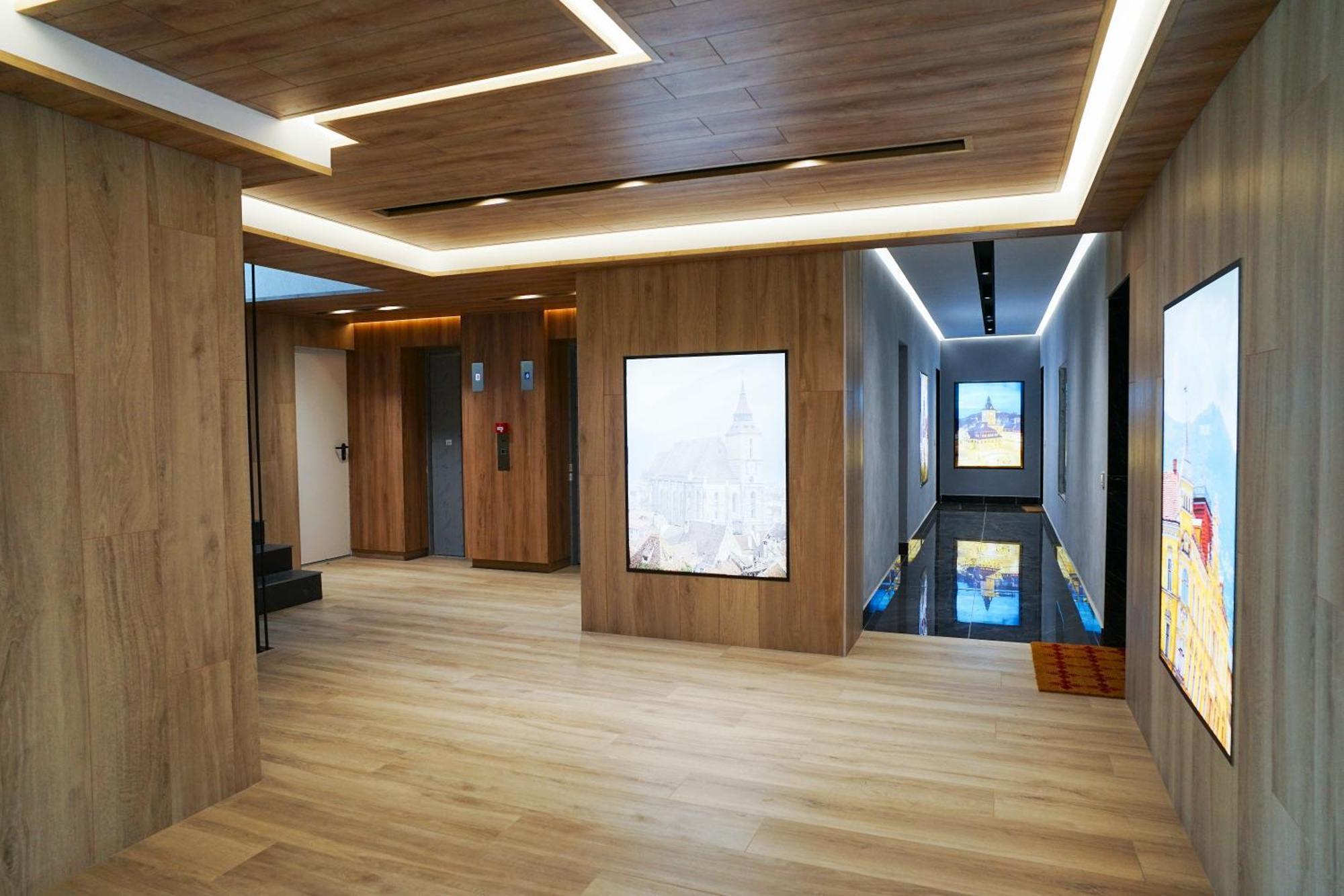 Mirandis Apartments - Comfort & Private Parking Near Coresi Mall Брашов Екстер'єр фото